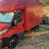 Iveco daily 35/16 anno 2019 con sponda caricatrice
