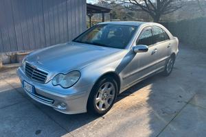 Mercedes-benz C 220 CDI cat Avantgarde