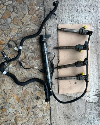 Iniettori Bmw motore n47 completi ma senza pompa