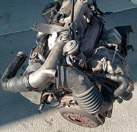 Motore Volvo 850 SW 2.5 TDI cod. mot. D5252T