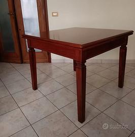 Tavolo con sedie arte povera