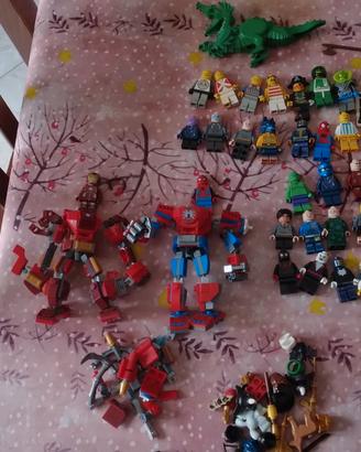 lego sfuso piu minifigures varie