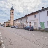 TERRATETTO CON AMPIO GIARDINO PRIVATO E TAVERNA!!!