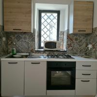 Cucina moderna completa nuova (mai usata) – con fo