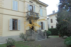 Villa di 550 m² con più di 5 locali e box auto dop
