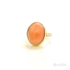 Anello con corallo di Sciacca, in oro 750