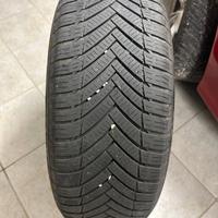 Gomme 215/60/16 4 stagione