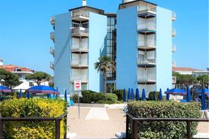RIF. 5011 FRONTE MARE CON PISCINA PIAZZA MILANO 30