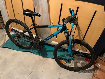 Bicicletta  mountain bike