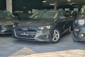 Audi A4 30 TDI/136 CV S tronic Business Advanced