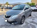 lancia-ypsilon-1-2-69cv-2016-sinistrata