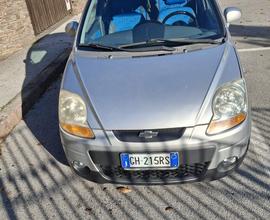 Si vende CHEVROLET MATIZ 2008