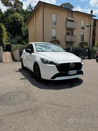 Mazda 2 Homura 1.5 90CV - Neopatentati