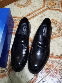 scarpe eleganti nuove