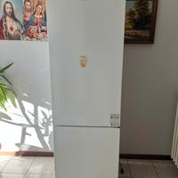 frigorifero 2 anni di usato quasi nuovo!!
