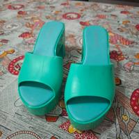 Sandali colorati