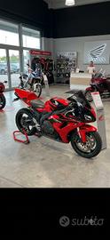 CBR 1000rr fireflade 