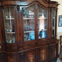 Sala da pranzo e divano