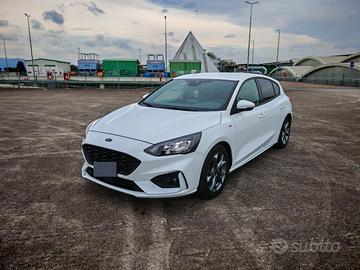 Ford Focus ST line 1.0 125cv Ecoboost hybrid 