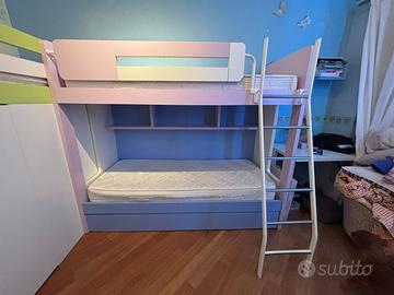 Letto a castello + letto con cabina armadio + 4 le