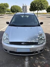 Ford FIESTA 1.2