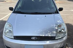 Ford FIESTA 1.2