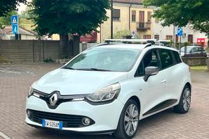 RENAULT CLIO ANNO 2015 