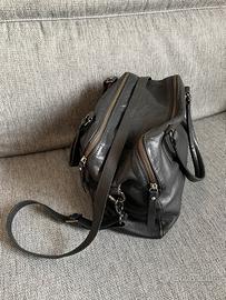 Borsa nera in vera pelle