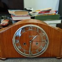 antico orologio con melodia BimBom