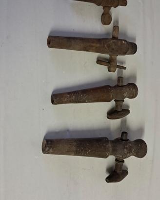 Rubinetti  spinotti per botti