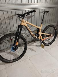 santa cruz nomad CC 
