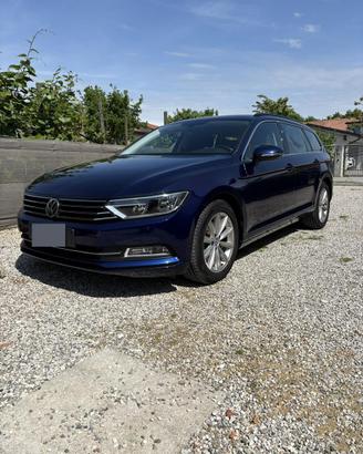 Volkswagen Passat 1.6 TDI DSG Business