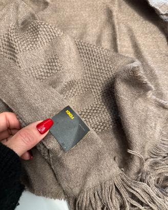 Fendi originale Sciarpa color fango