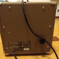 amplificatore per chitarra acustica 