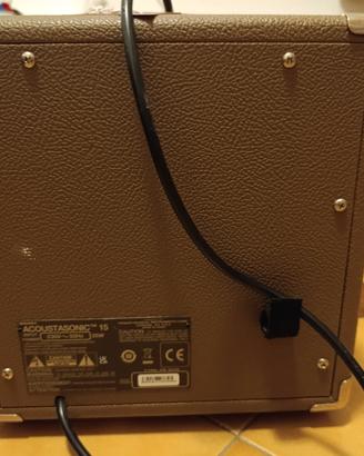 amplificatore per chitarra acustica 