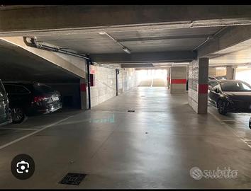 Autorimessa 66 posti auto piu morori
