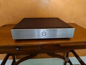 Primare R15 Phono Preamp  			