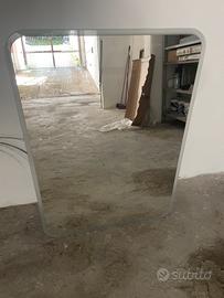 Specchio retroilluminato