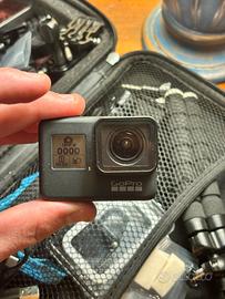 Go pro hero 7 black con accessori