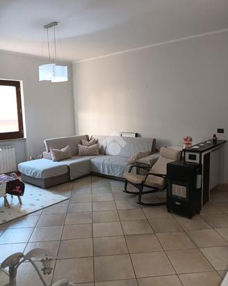 3 LOCALI A MOSCHIANO