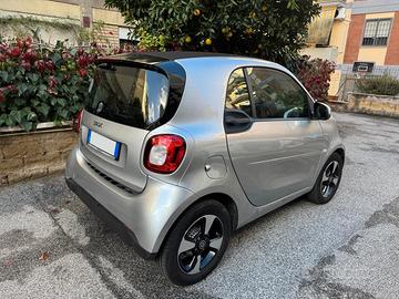 Smart EQ Coupe Passion 2021 - 20.000km