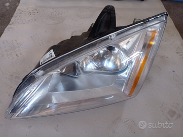 NUOVO Faro ant sinistro Ford Focus 2004-2008