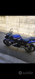 Yamaha r1