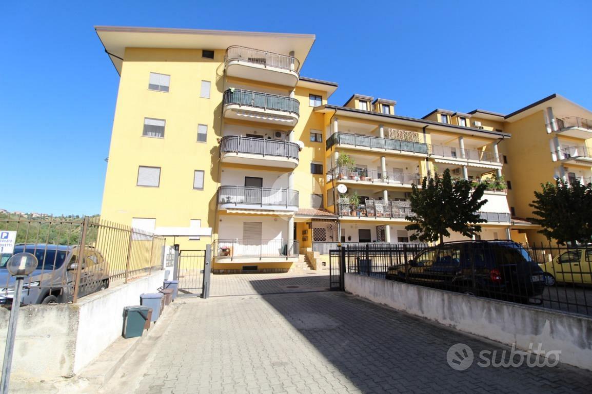 Apartment in Montalto Uffugo, Cosenza - Altro