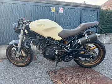 Ducati monster 750