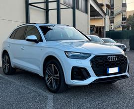 Audi Q5 40 TDI Quattro 3 x S-Line IVA ESP