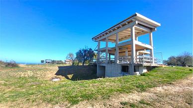 VILLINO INDIPENDENTE CON TERRENO e VISTA PANORAMIC