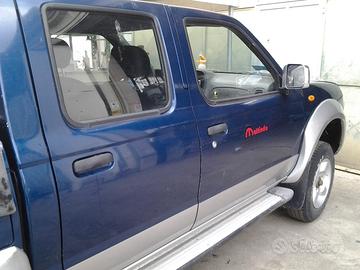 Porte destre per Nissan Navara D22 4 PORTE 2002