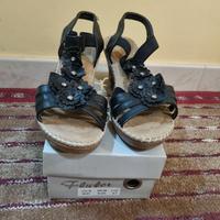 Sandali con zeppa Flyfor