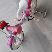 Bicicletta con rotelle per bimba